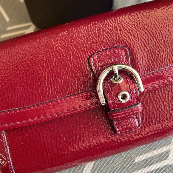 Coach Red Wallet - Picture 4 of 16